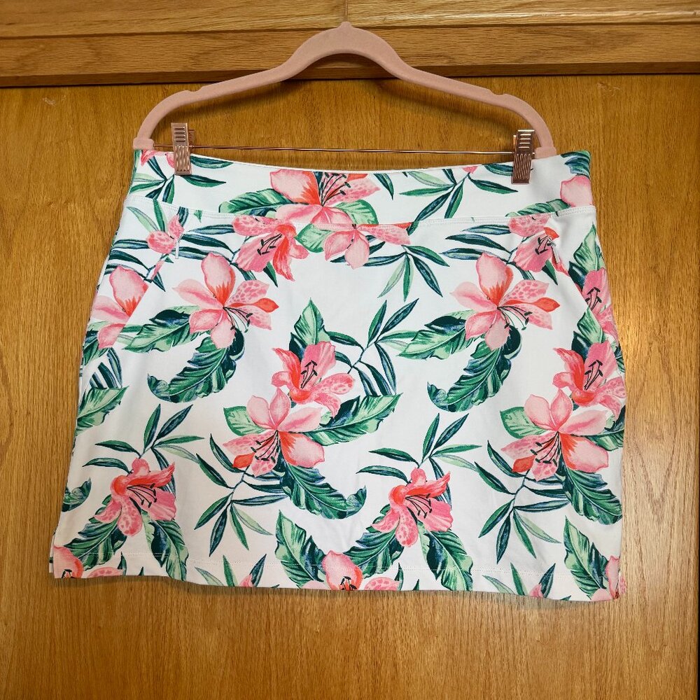 EUC TOMMY BAHAMA ISLAND ZONE FLORAL SKORT SIZE L